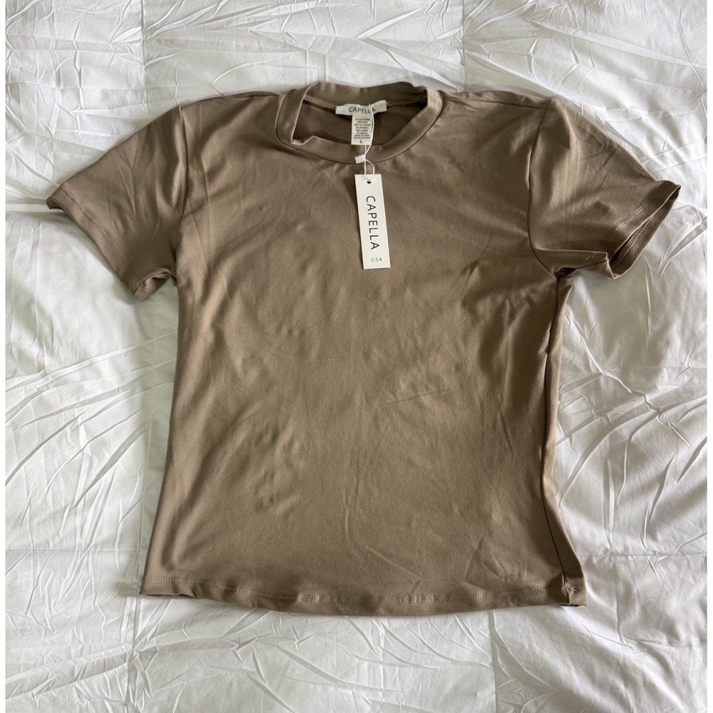 New Capella Short Sleeve Top Size Large Solid Beige Minimalist Stretch Soft